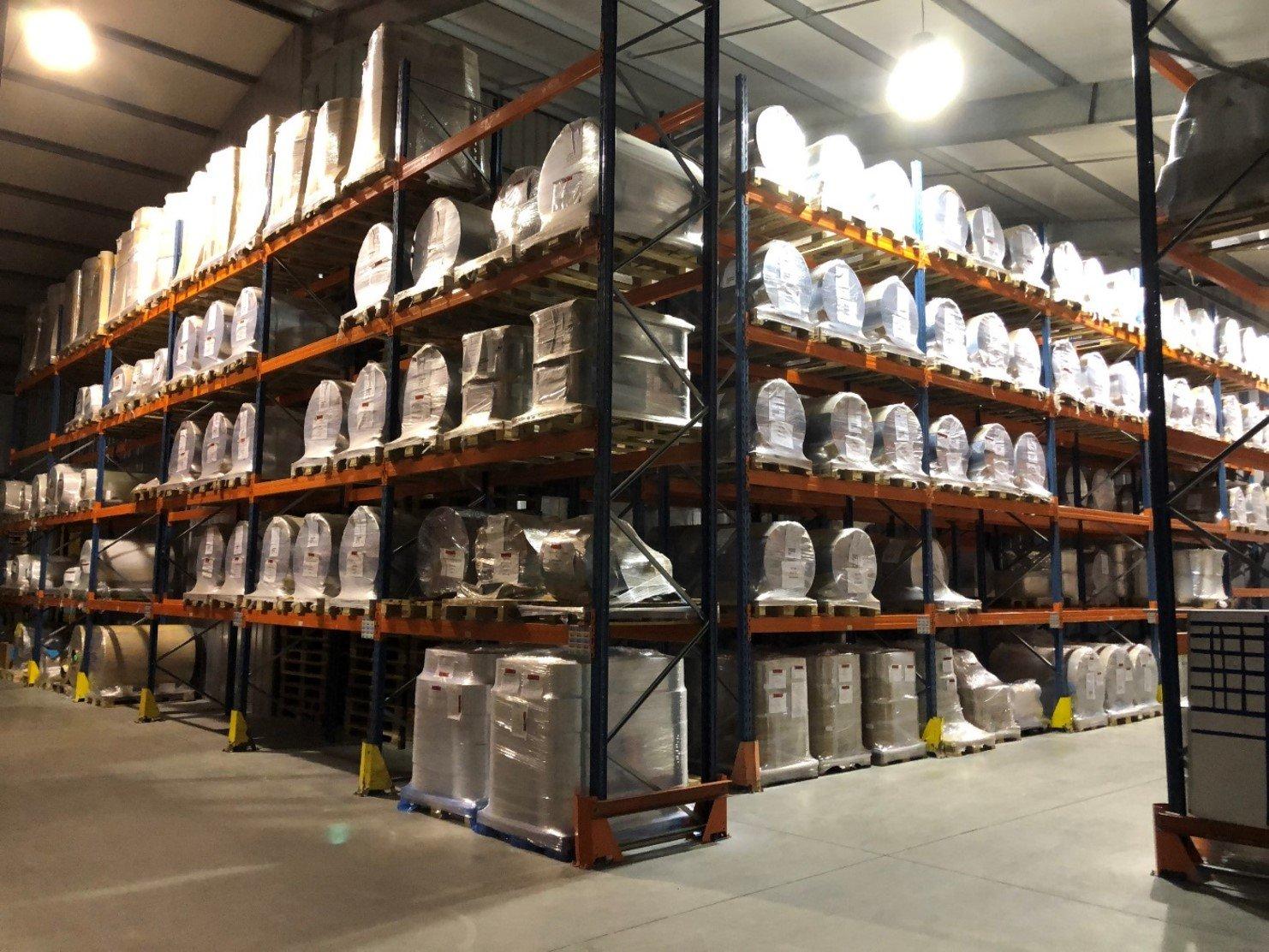 Refente de films plastiques : comment choisir la bonne laize ?